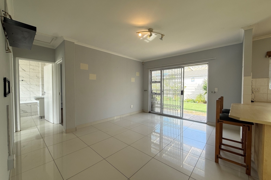 To Let 2 Bedroom Property for Rent in Sunningdale Western Cape